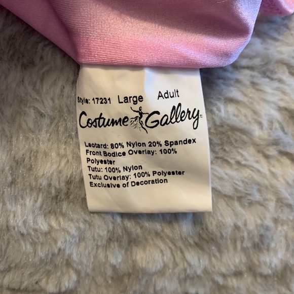 Big beautiful & full tulle tutu dance costume. - Picture 8 of 11